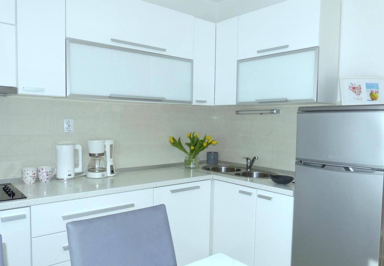 Iris Beach Apartments Kaštela Exteriér fotografie
