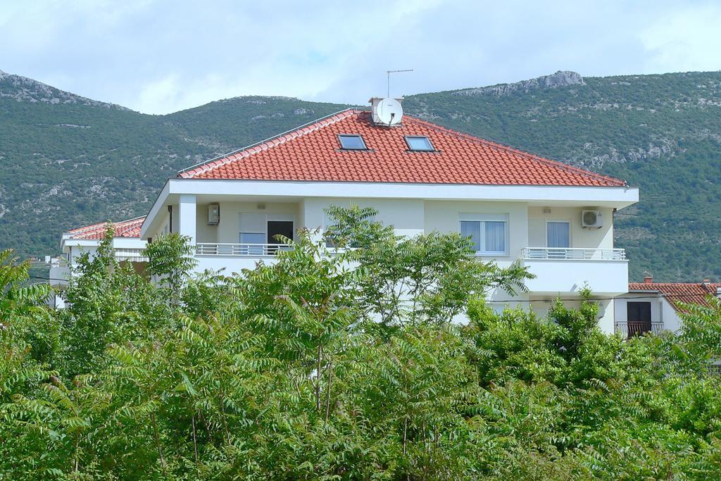 Iris Beach Apartments Kaštela Exteriér fotografie