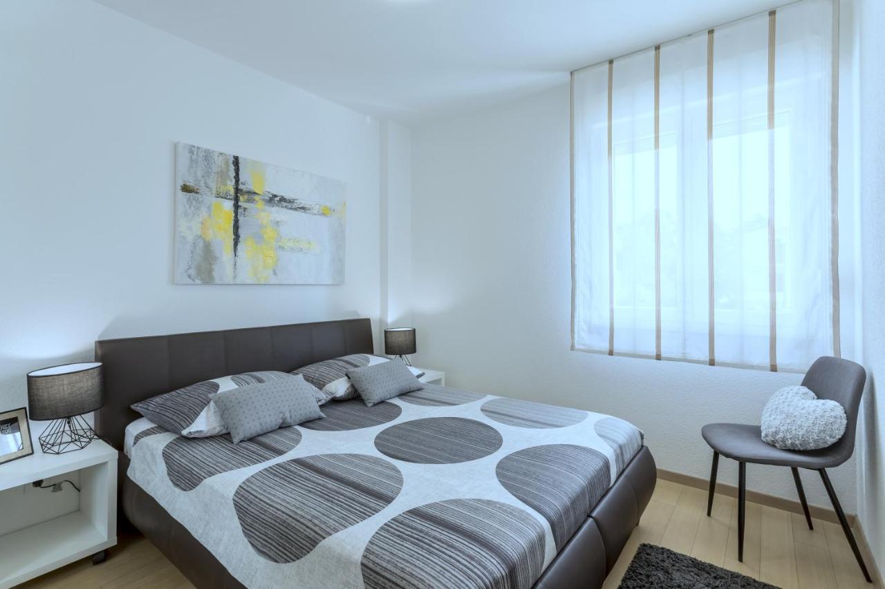 Iris Beach Apartments Kaštela Exteriér fotografie