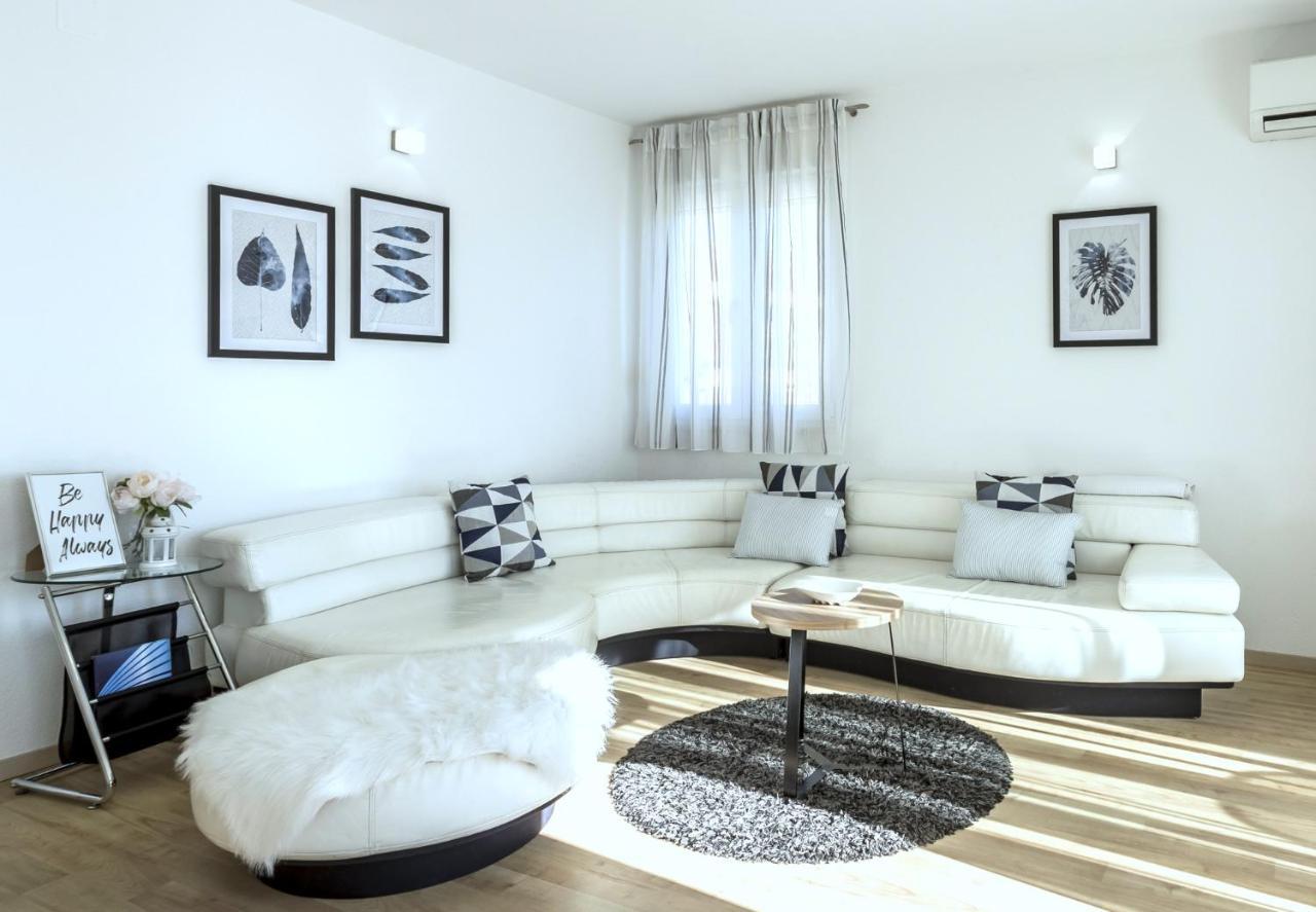 Iris Beach Apartments Kaštela Exteriér fotografie
